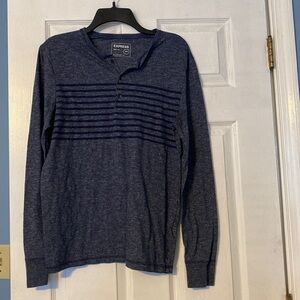 Express mens long sleeve tee; size medium